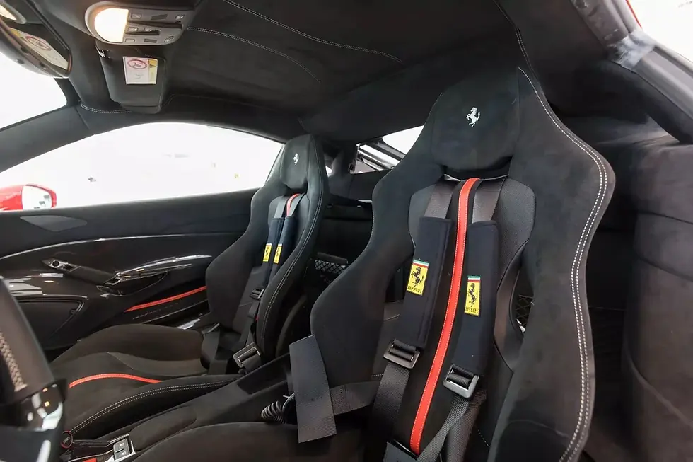 Miniaturbild: Ferrari 488 Pista Rosso Corsa • 2020 - 3,950 km