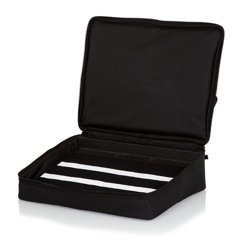 Thumbnail: GATOR 16.5″ X 12″ PEDAL BOARD W/ CARRY BAG - GPT-BLACK