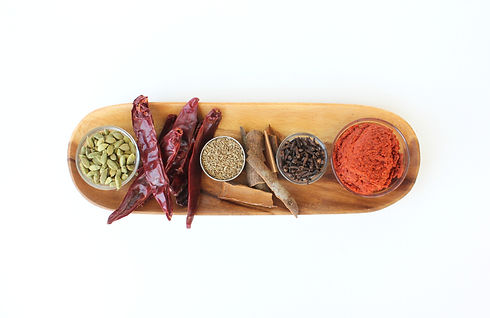 Spices and curry IMG_4738 v4_edited.jpg