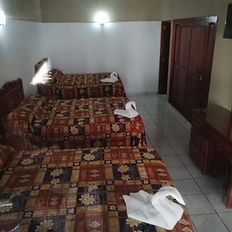 Habitación triple matrimonial, ideal para la familia.