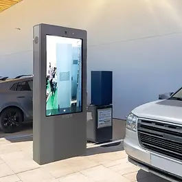 outdoor digital signage for automotive