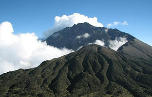 mt-meru-trek.jpg