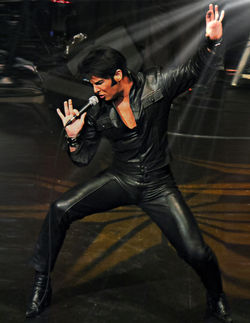 LIVE IN CONCERT 68 COMBACK