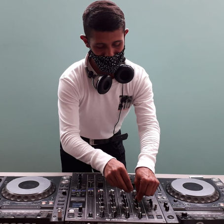 Proceso Formativo y Pedagógico Festival de Artes Visuales y Electrónica Comuna 3 Manrique