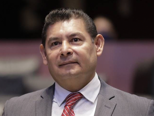 Etiqueta con destino