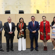 Recibe diputado Pavel Gaspar a estudiantes que participaron en “Diputado por un Día”