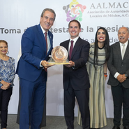 Asiste Pepe Chedraui a la Toma de Protesta de la Presidencia de AALMAC