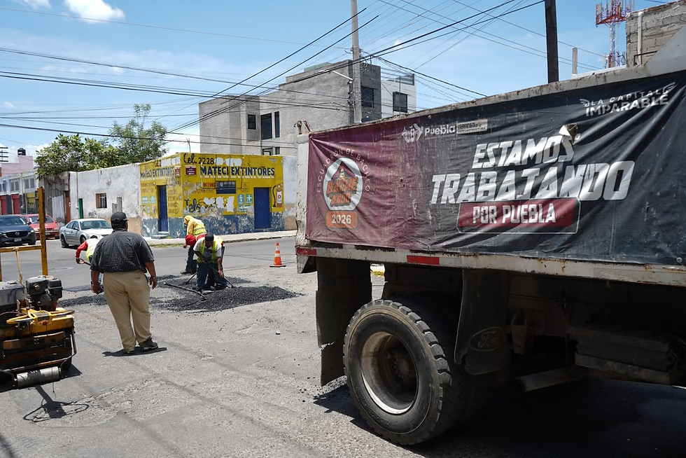Chedraui continúa con acciones de bacheo en Barrio de San Miguel