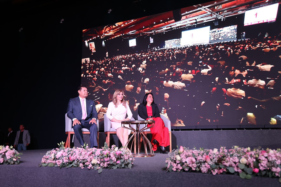 Federación reconoce trabajo de Ceci Arellano por amor a las familias