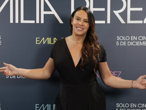 Karla Sofía Gascón se disculpa en redes sociales 