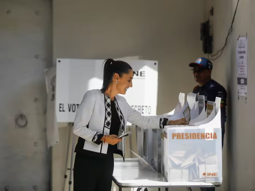 Claudia Sheinbaum, candidata presidencial de Morena-PT-PVEM, vota tras una hora