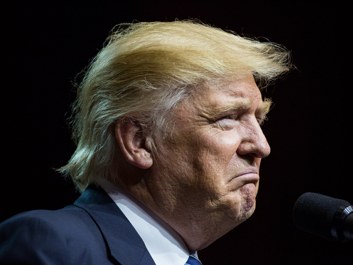 Trump dice que está "bien" con cumplir una posible pena de cárcel