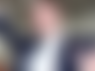 Feliz y con prisa: Así reapareció Ricardo Anaya