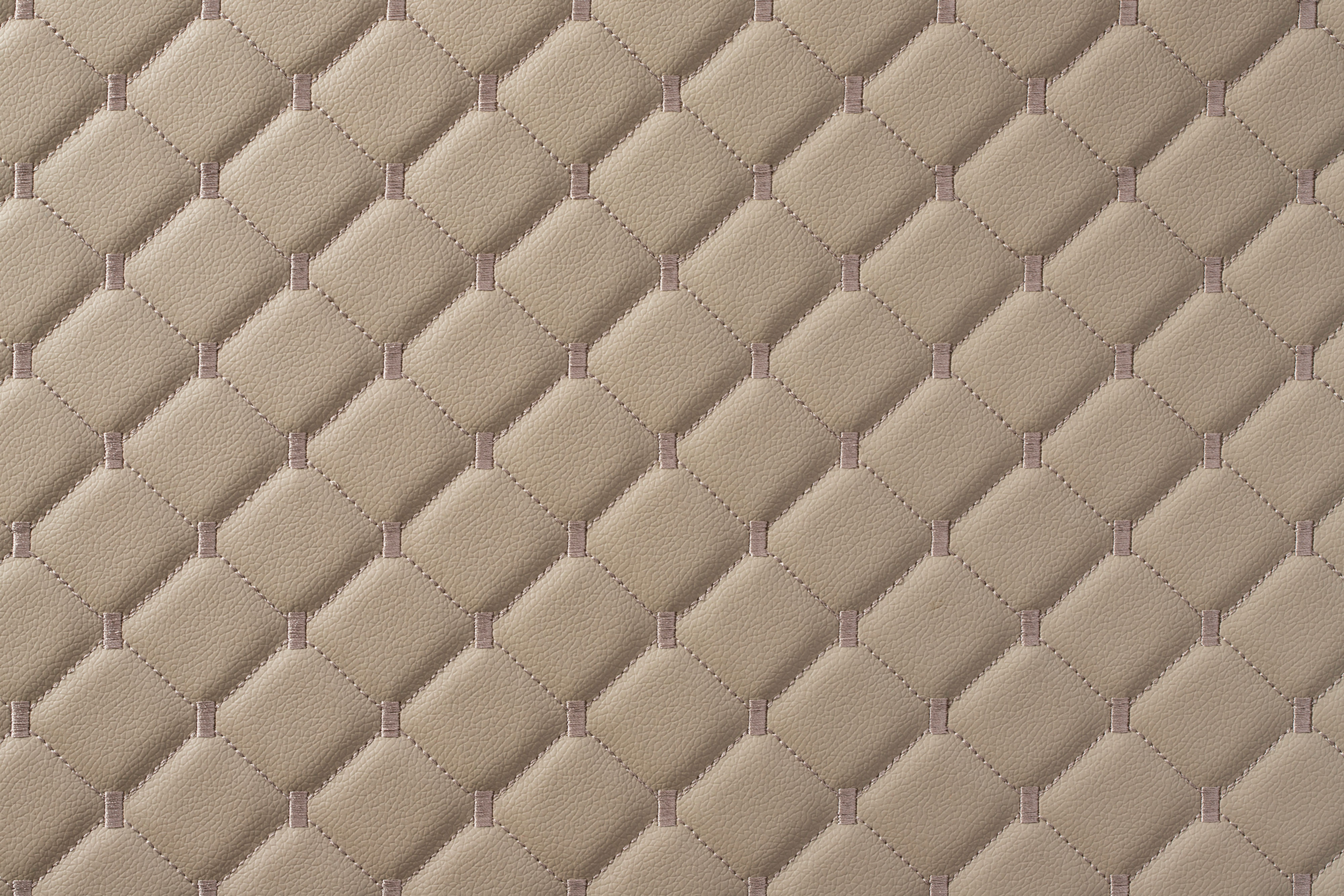 CBK Diamante Beige Cuero Sintético Cosido - Línea Beige