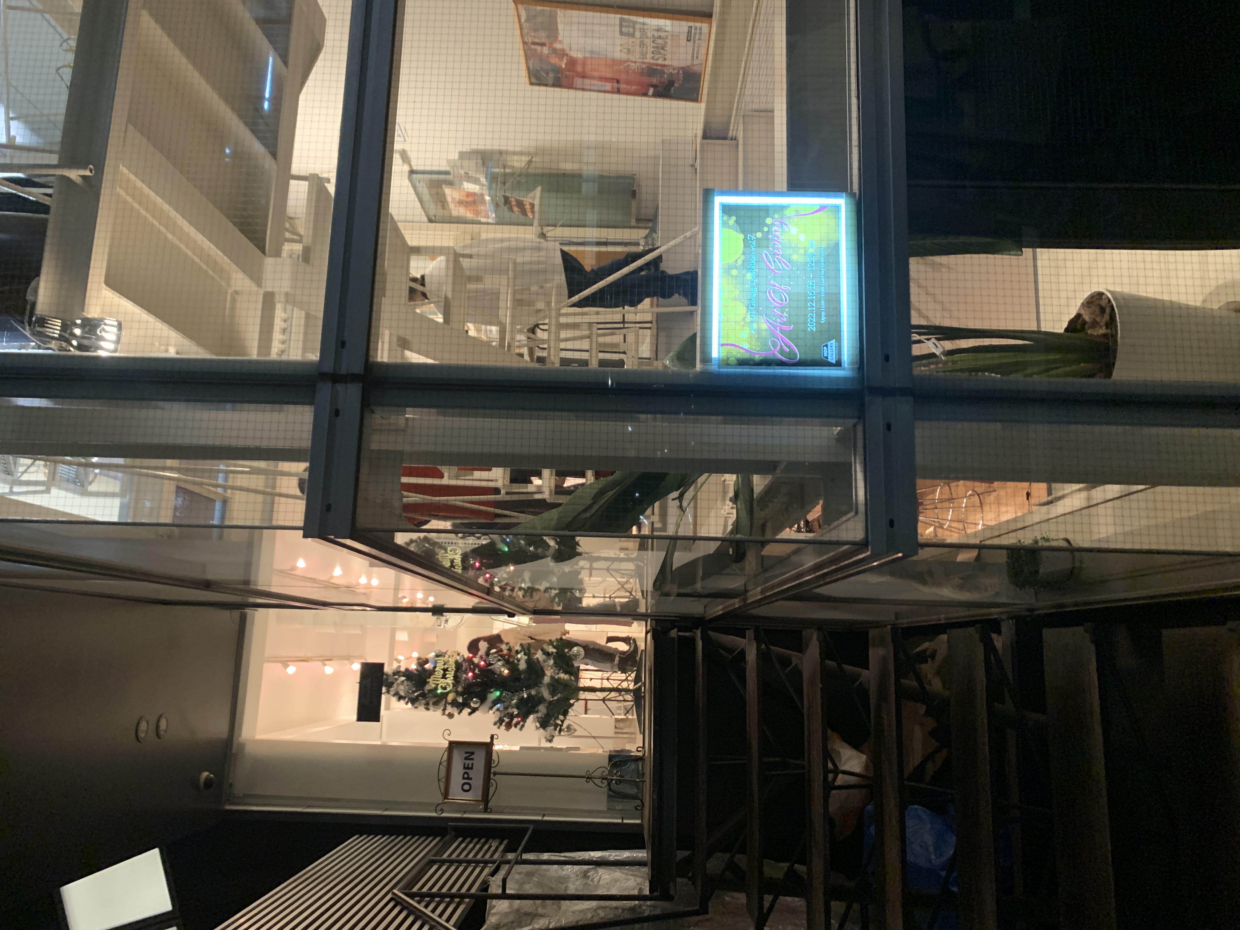 12/16(金)、中目黒のMDP GALLERYに在廊＆レセプションに参加。当日の様子をレポートします。