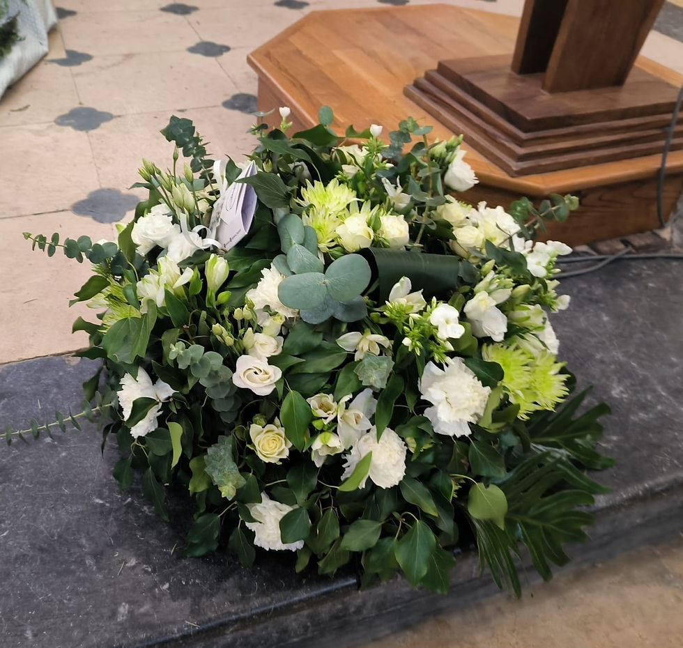 Entretien et fleurissement de tombes : 2 fois par an