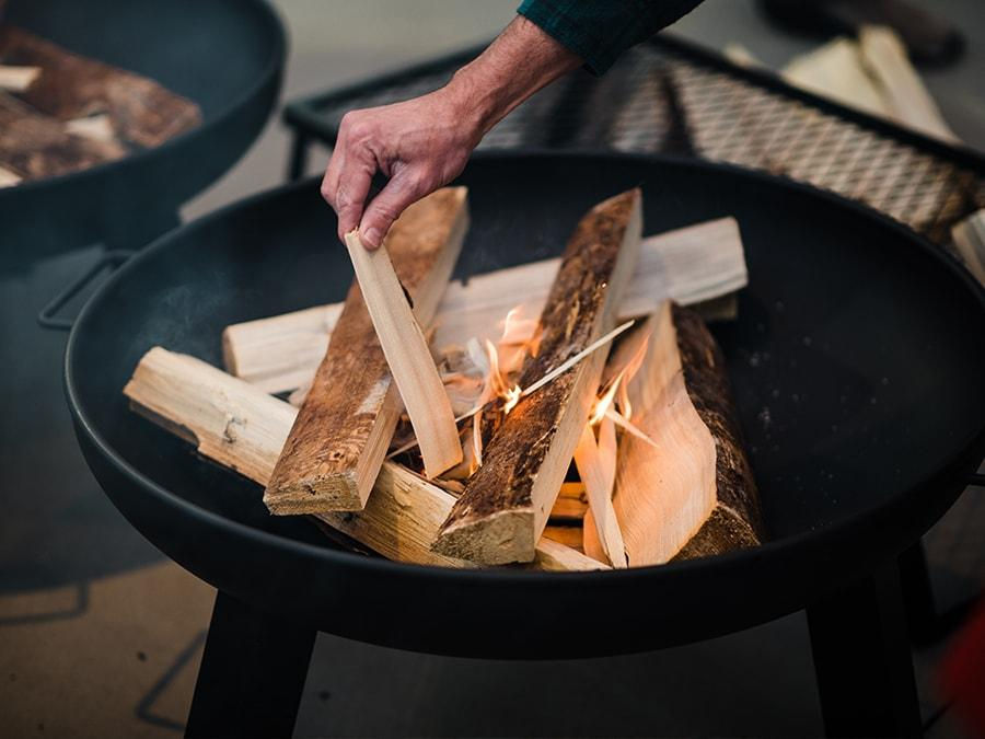 サムネイル： Barebones Fire Pit