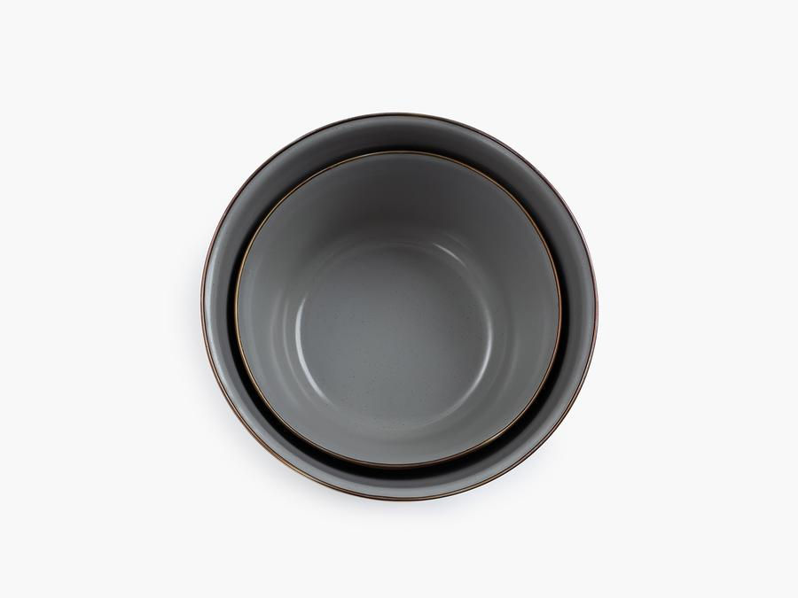 ภาพขนาดย่อ: Barebones Enamel Mixing Bowl Set Slate Gray
