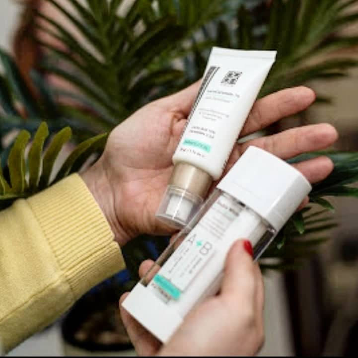 Thumbnail: Система для комплексного отбеливания кожи Double White Noon Aesthetics