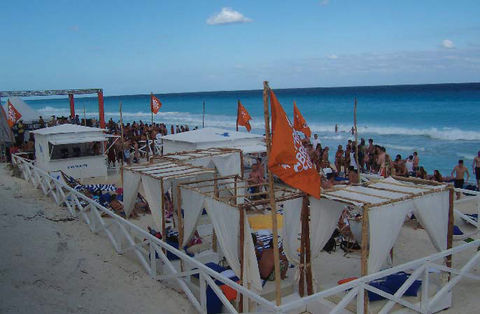 AE Spring Break Activation 