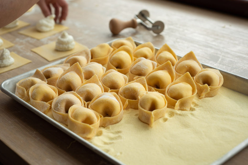 Filled Tortelli pasta being made