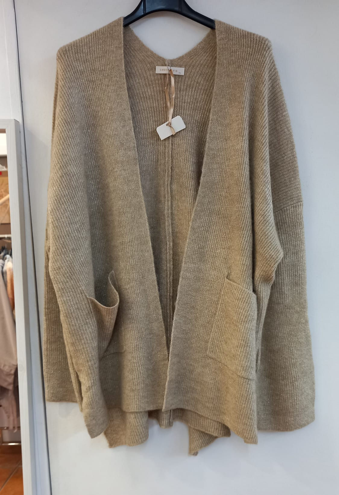 Chaqueta de punto beige con lurex