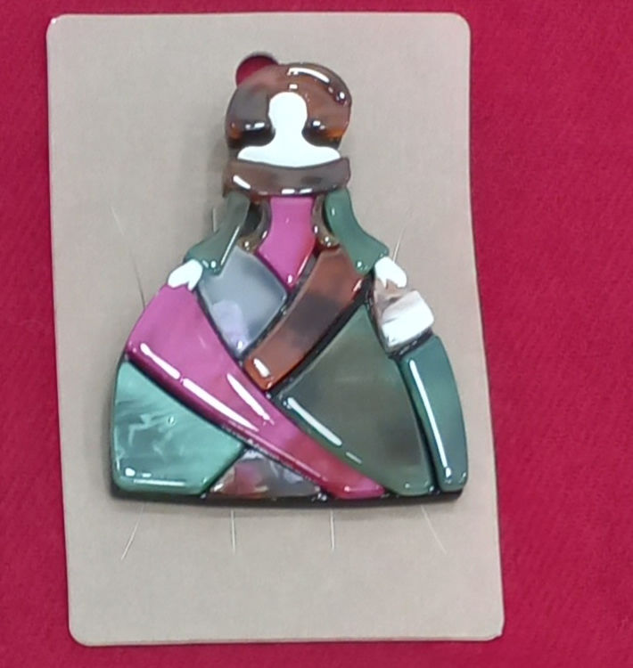Broche menina grande verdes