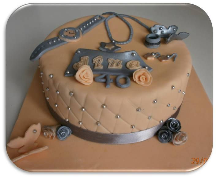 Brincos, Pulseiras...