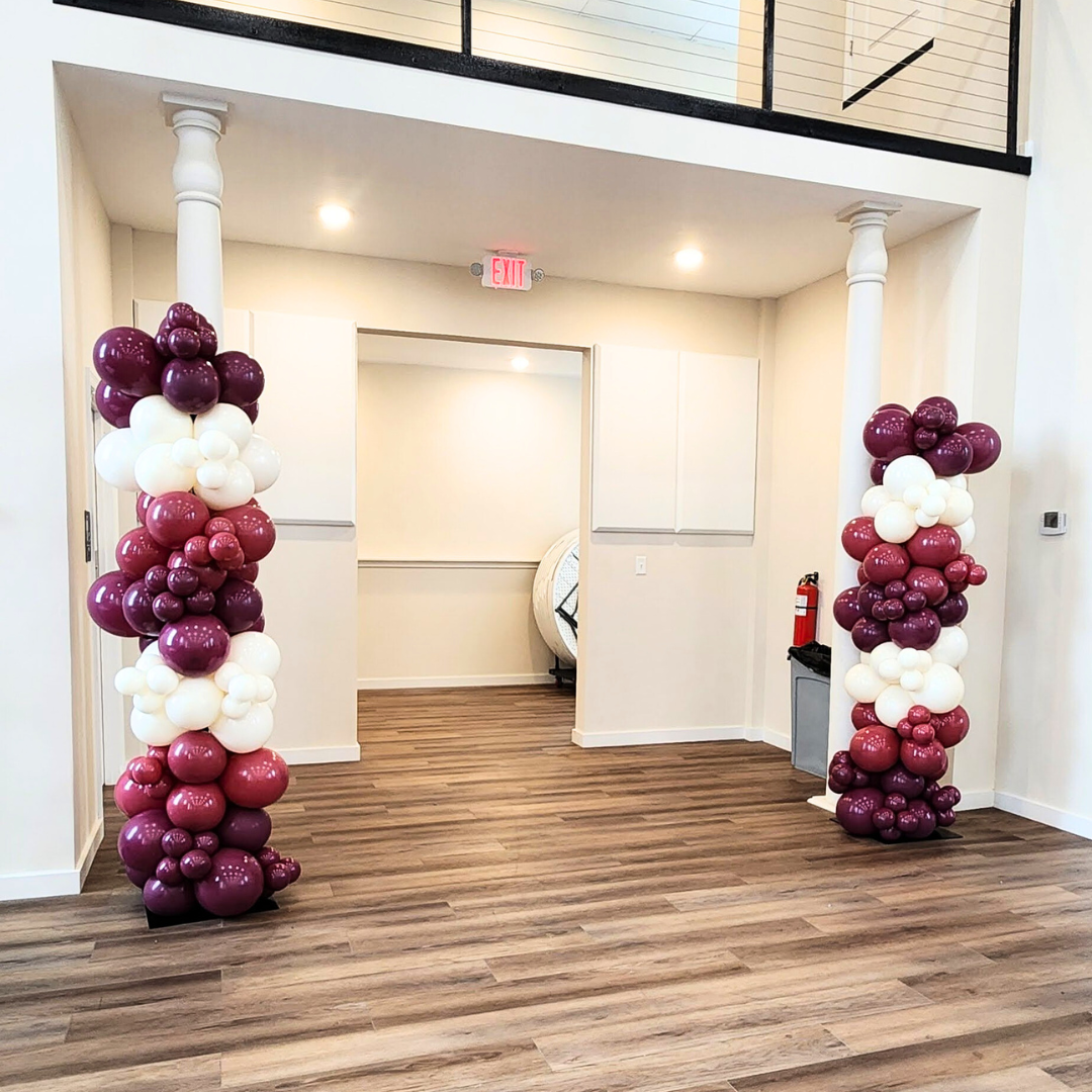 ORGANIC COLUMN RED AND WHITE