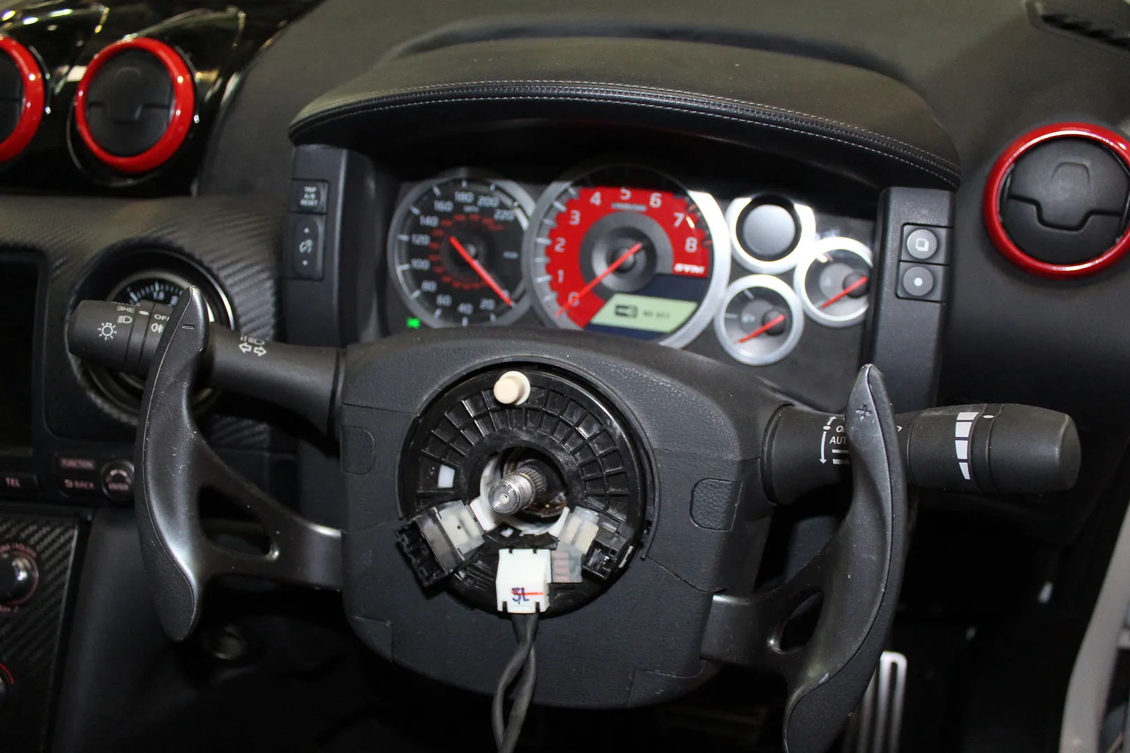 Nissan R35 GTR Qashqai interior 