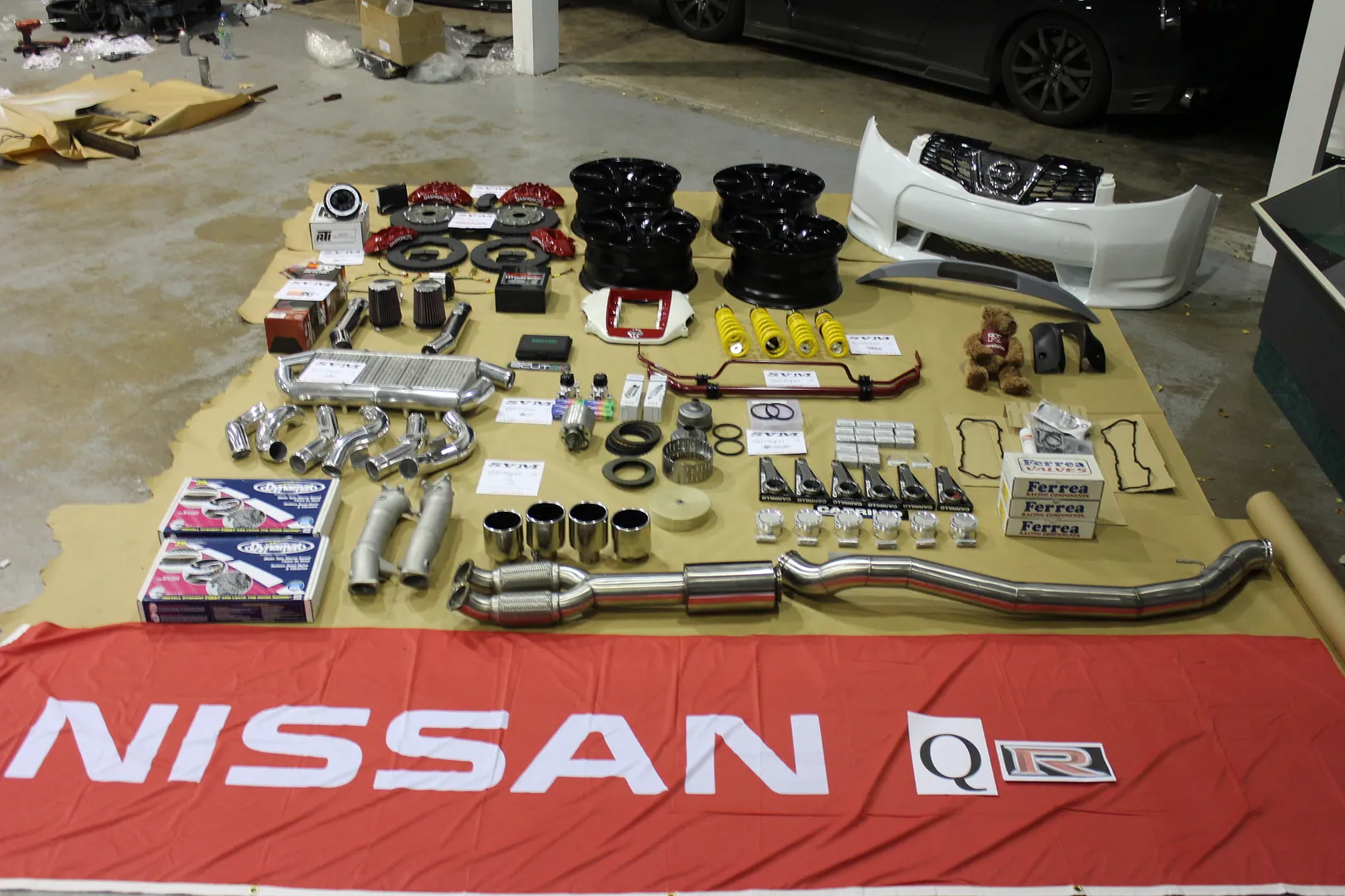 Modified R35 GTR Parts