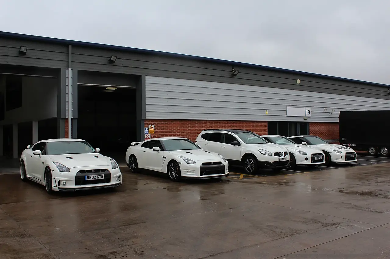 White GTRs lined up