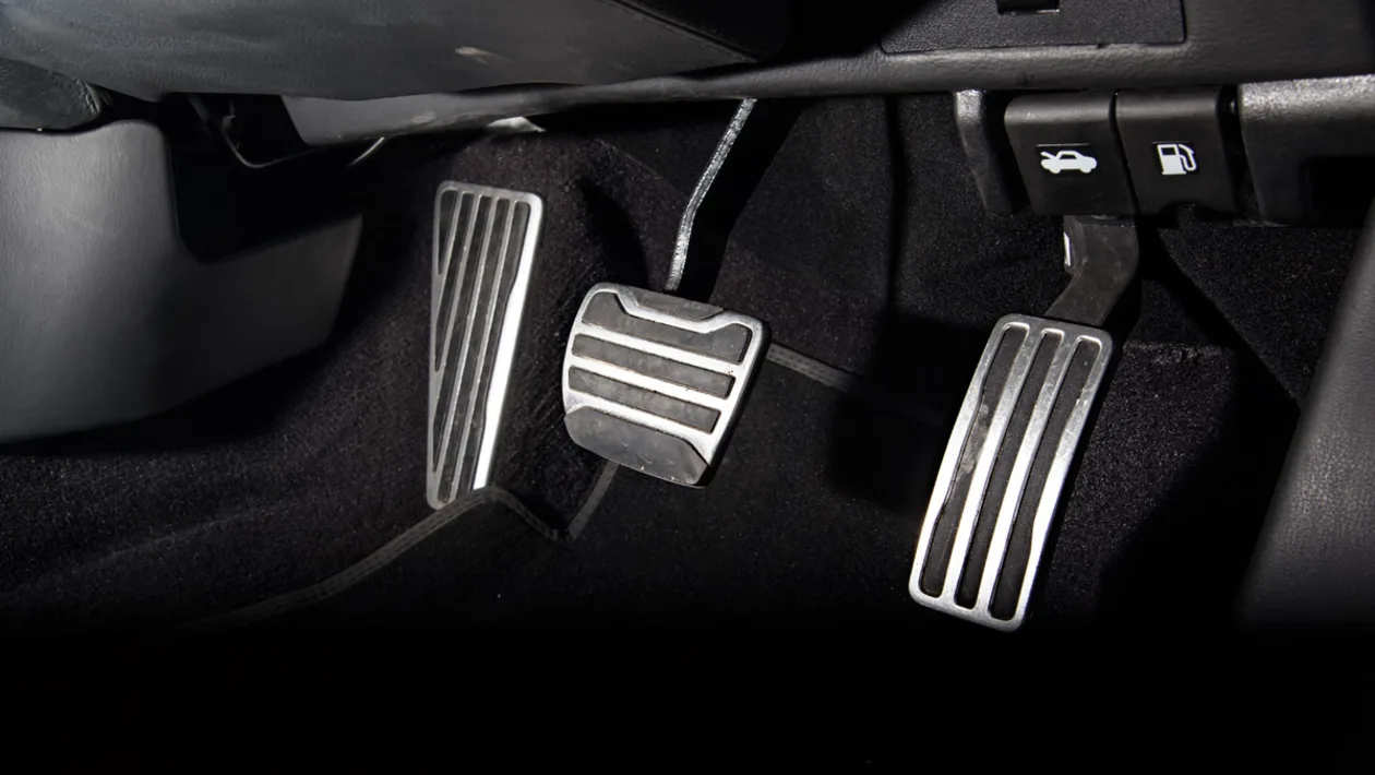 Nissan Qashqai R Interior 