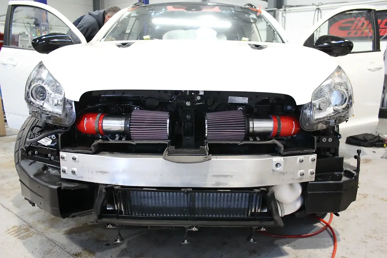 R35 GTR Engine in suv