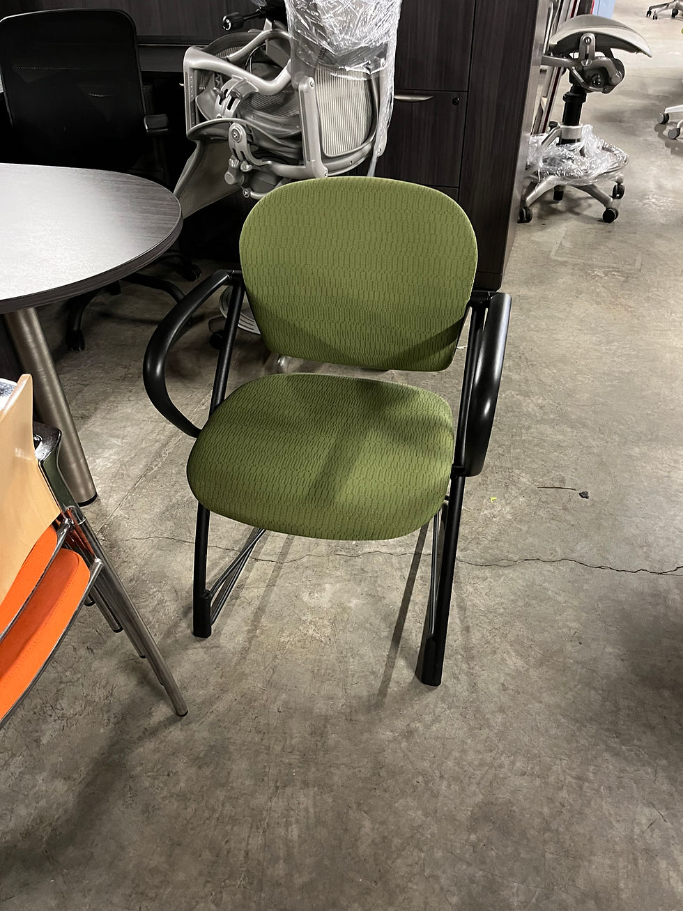 Thumbnail: #687, Pre-Owned Steelcase Ally Multi Purposed Stacking Side Chair