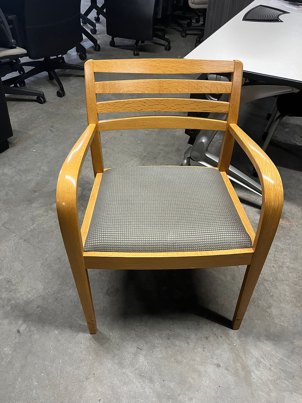 Thumbnail: #642, Pre-Owned Wooden Guest Chair