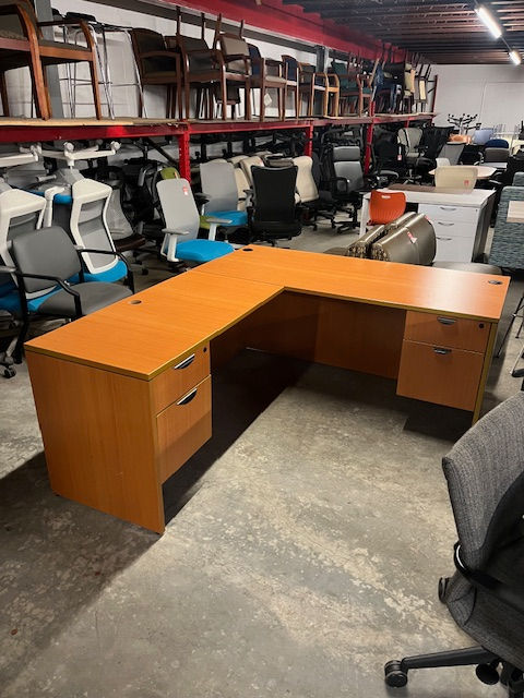 #813, Pre-Owned OTG L-Shape Office Desk | 66"W x 77"D