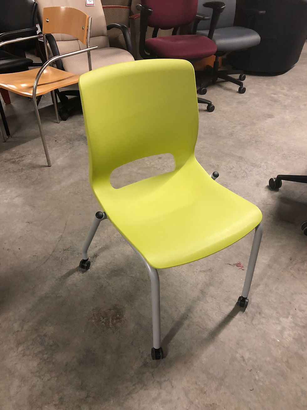 Thumbnail: #636, Pre-Owned HON Motivate Stacking Chair