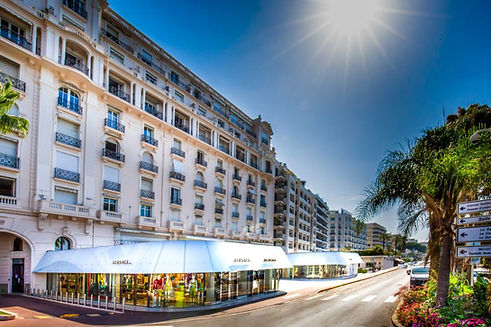 Superyacht Central - Yacht Charter Onshore Luxury Shopping