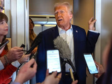 Trump Praises Xi, Slams Canada, and Hints at Third Term During Flight to Japan on Air Force One