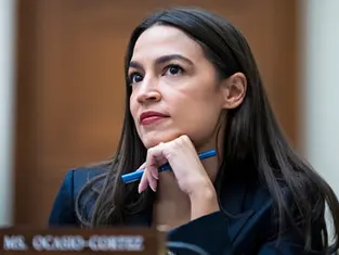 QUICK NEWS: AOC encourages to rally behind Kamala Harris