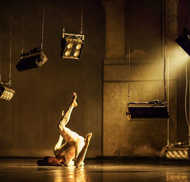 Oratorio per Eva - Zappalà Danza 2.jpeg