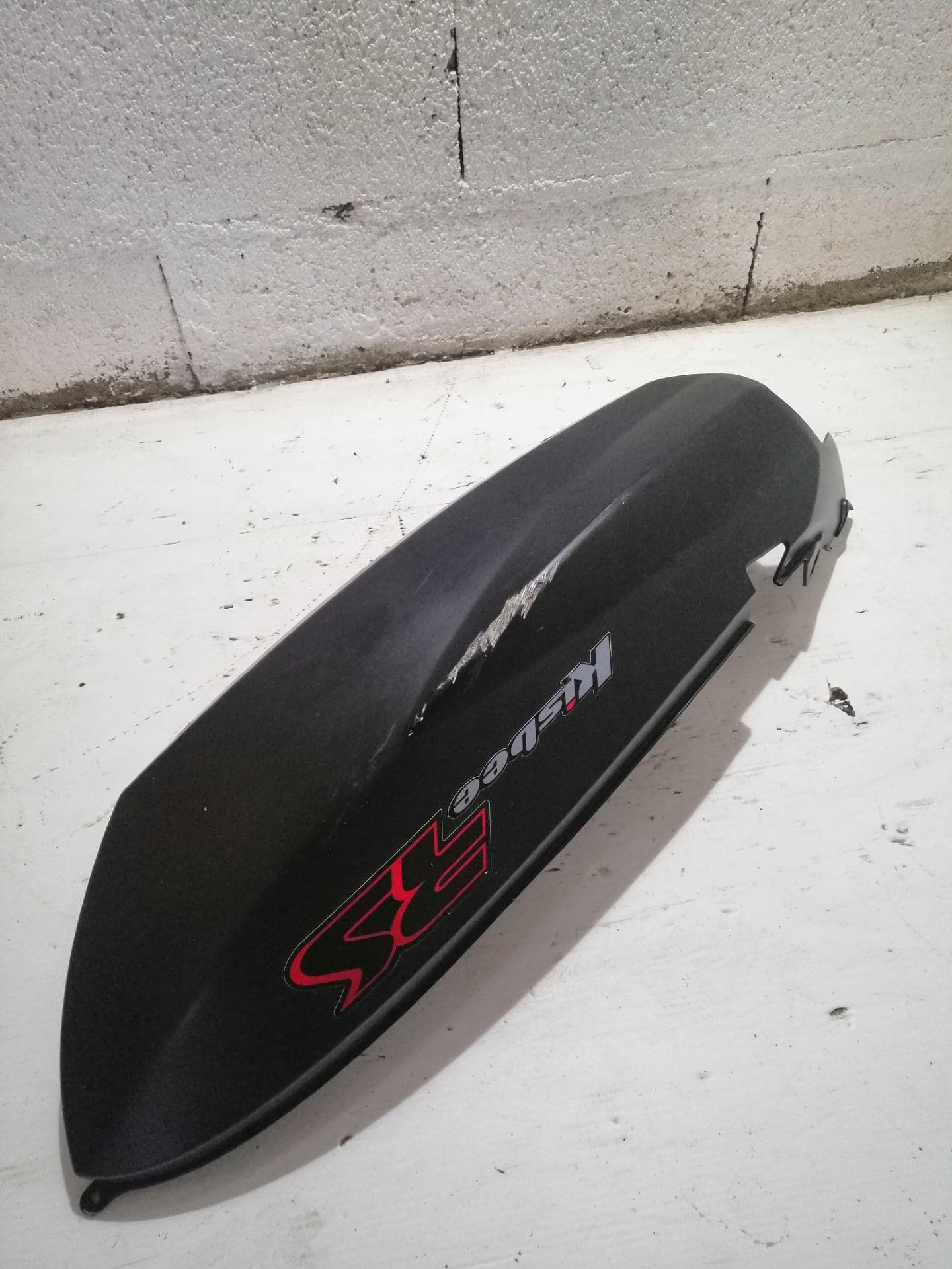 Carénage arrière droit Peugeot Kisbee (Fêlé)