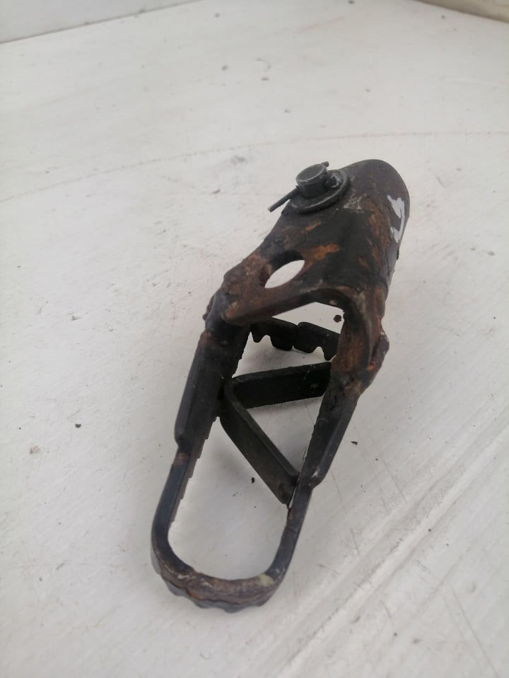 Miniature : Repose pied avant gauche Generic Trigger