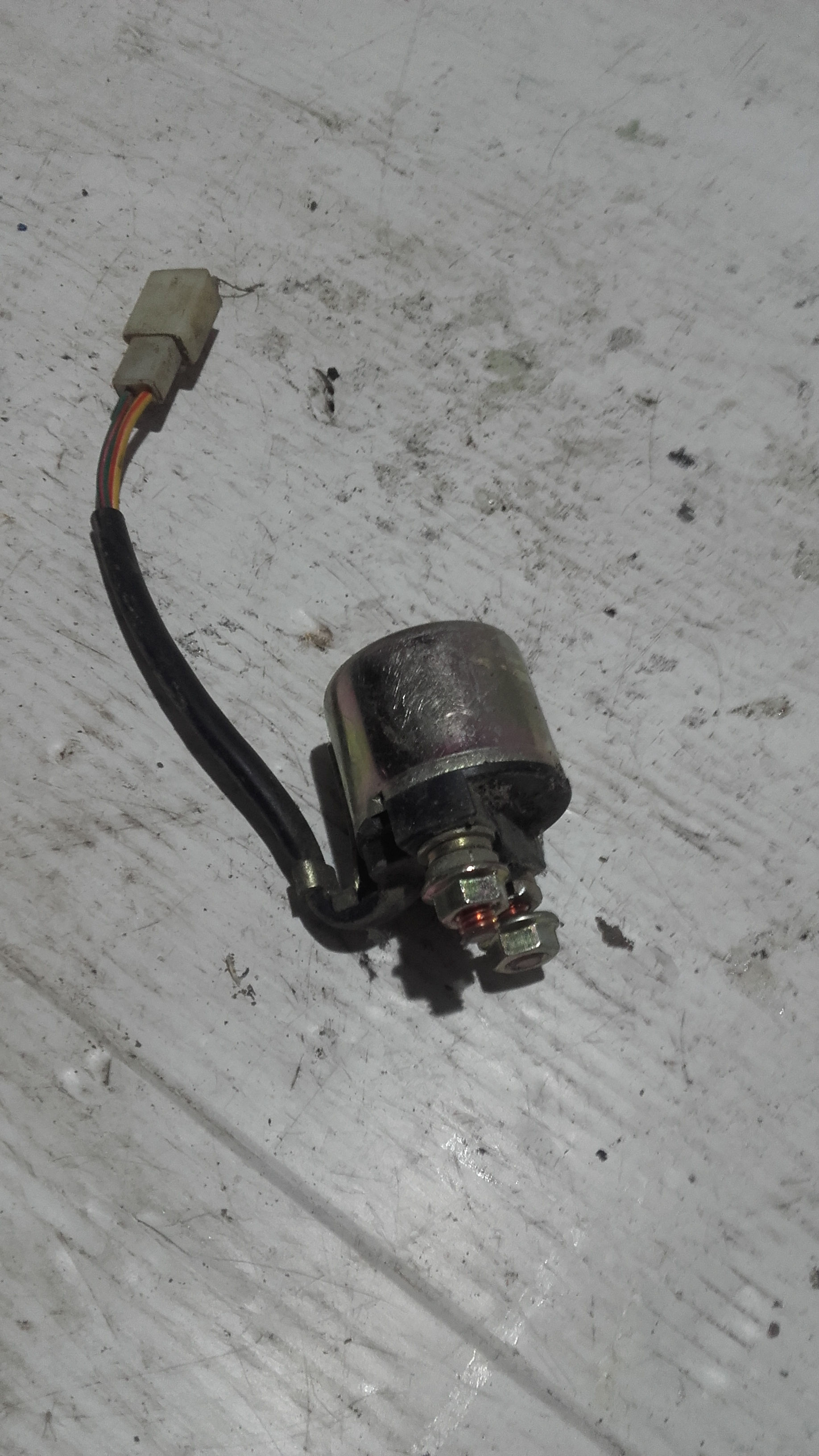 Relais démarreur Sym Orbit