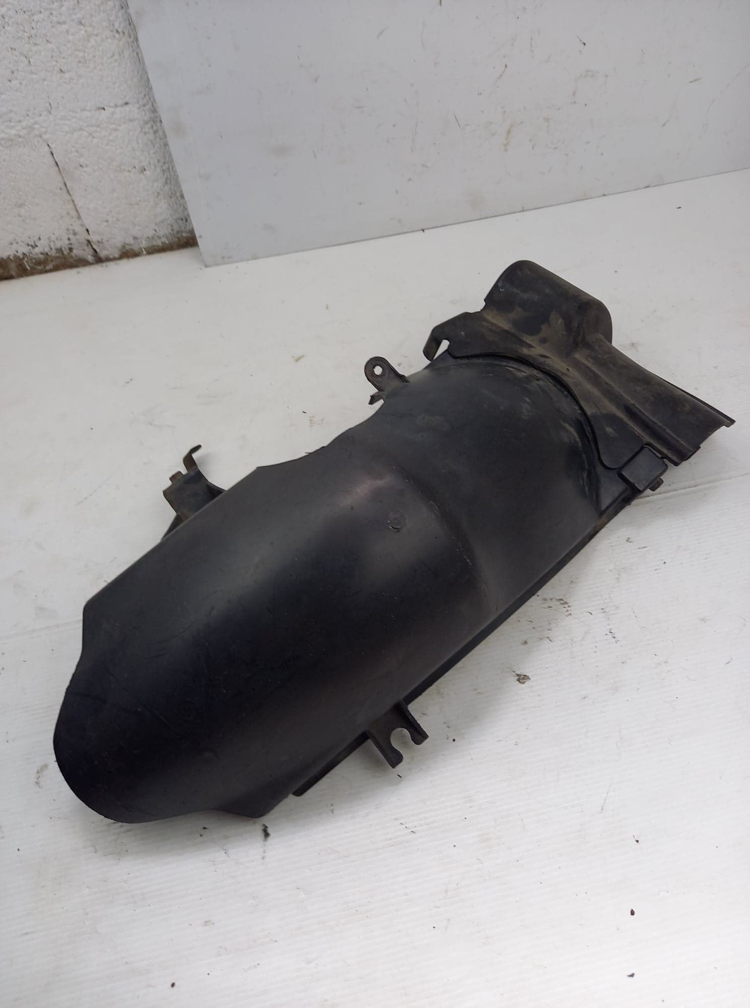 Garde boue arrière Sym Orbit 1