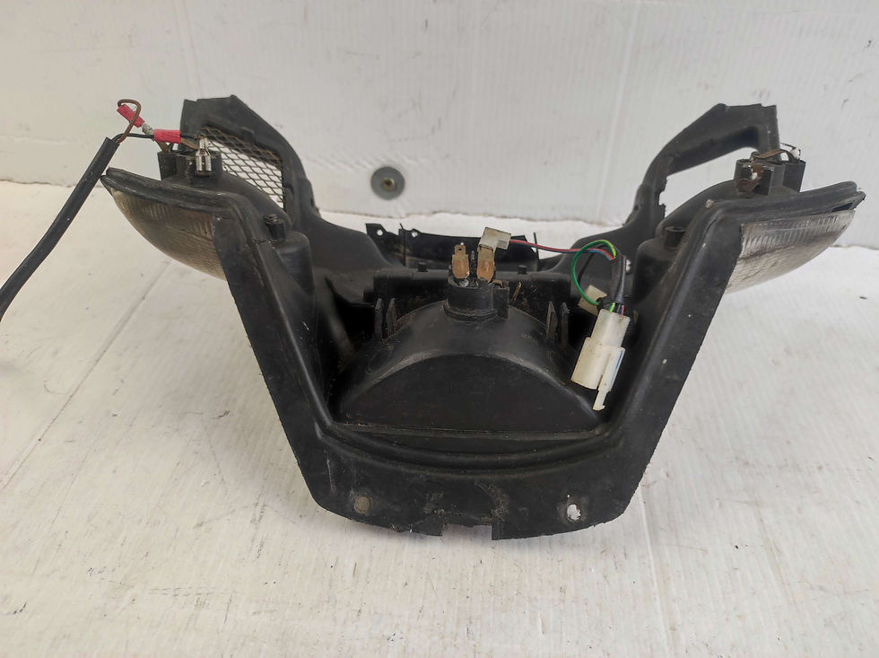 Miniature : Bavette arrière avec feu et clignotants MBK Rocket Yamaha Next