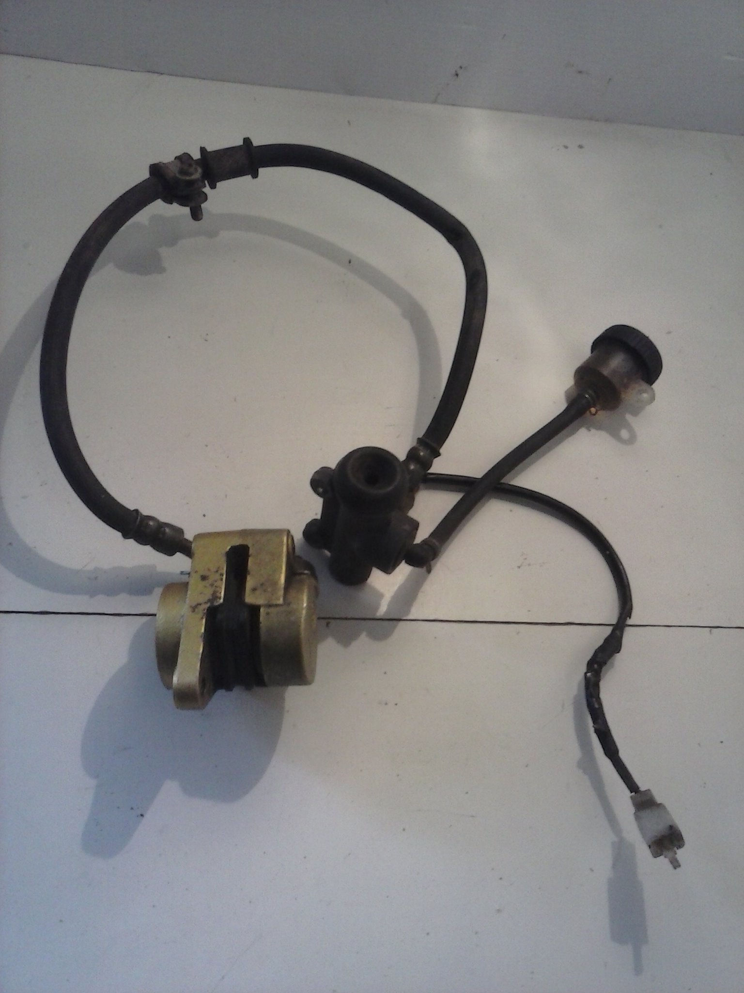 Frein arrière Peugeot XR6