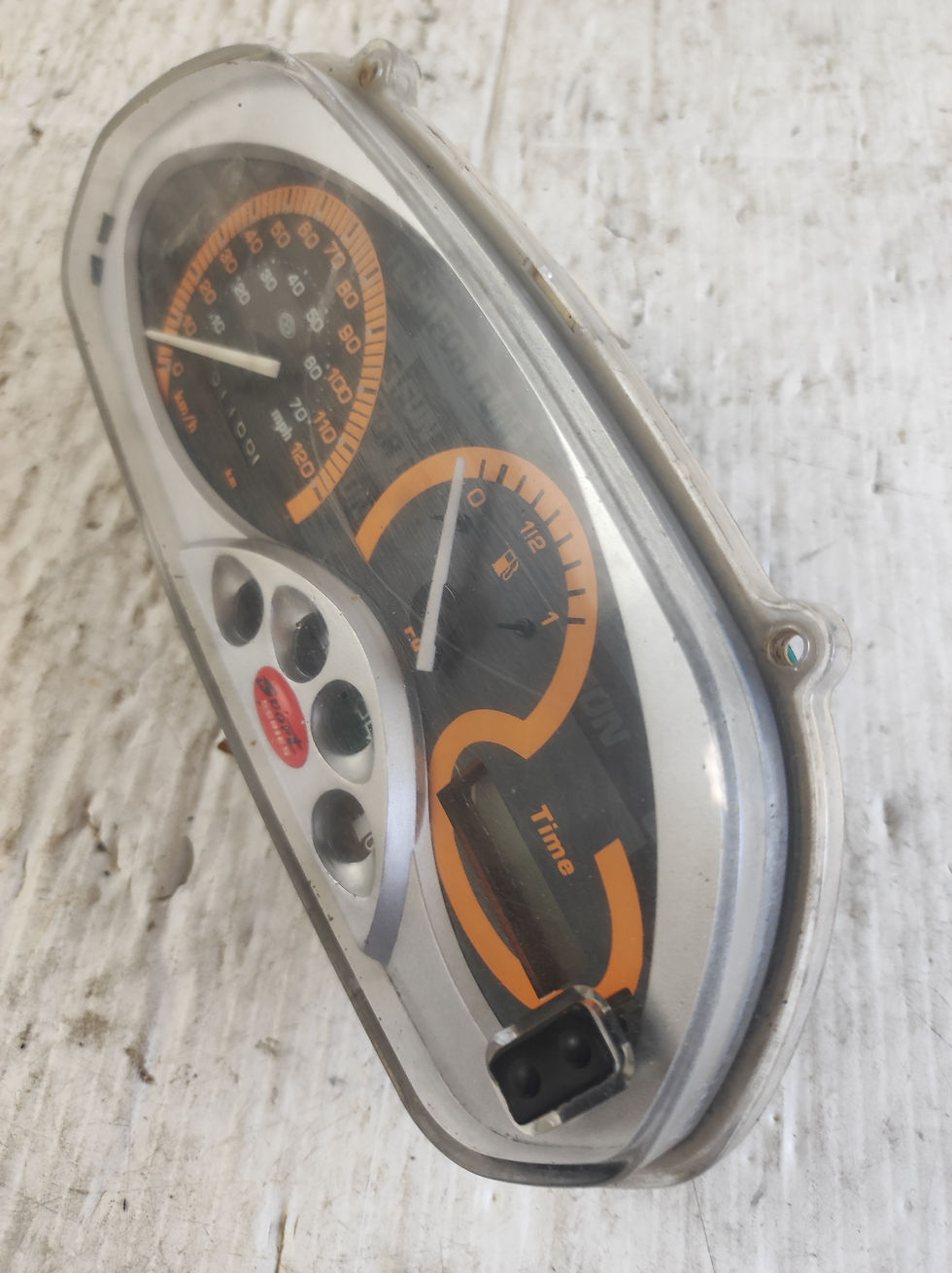 Miniature : Tableau de bord compteur kilométrique Piaggio Typhoon
