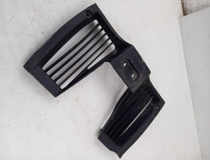 Miniature : Grille radiateur Derbi Bultaco